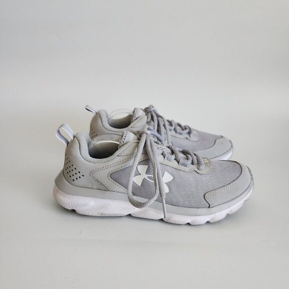 Under Armour Charged Assert 9 Gray White Running Sneakers Athletic Women 5.5 - Picture 3 of 10